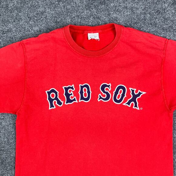 Red Sox T-Shirt Mens Size M Red Boston MLB Graphic Baseball Sports Team Fan Tee - Picture 1 of 8